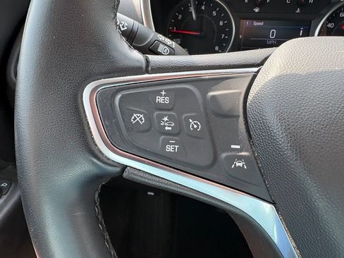 Used 2024 Chevrolet Equinox LT FWD image 15