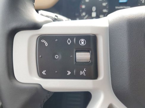 New 2026 Land Rover Defender 130 X-Dynamic SE AWD/4WD image 17