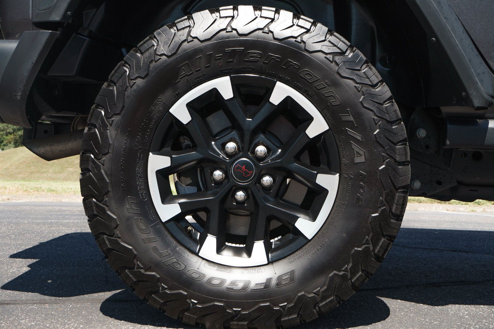 Used 2024 Jeep Wrangler Unlimited Rubicon w/ Safety Group AWD/4WD image 10