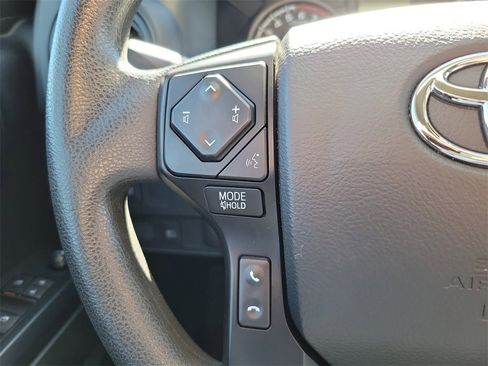Used 2022 Toyota Tacoma SR image 22