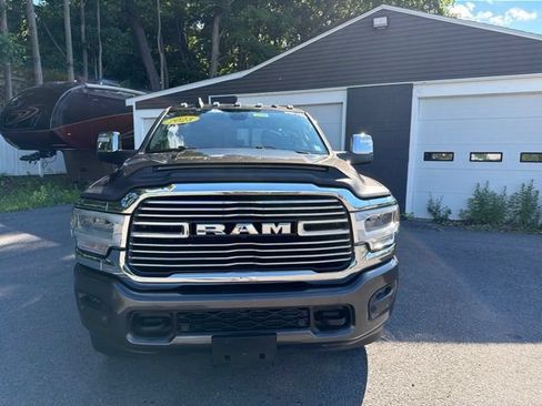 Used 2023 RAM 2500 Laramie AWD/4WD image 1