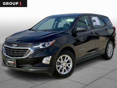 Used 2020 Chevrolet Equinox LS image 1