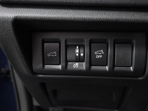Used 2025 Subaru Outback Premium AWD/4WD image 24