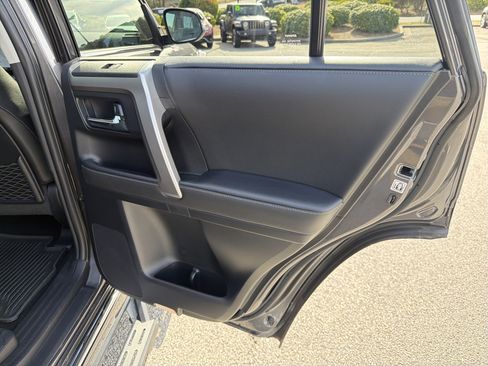 Certified 2023 Toyota 4Runner Limited image 32