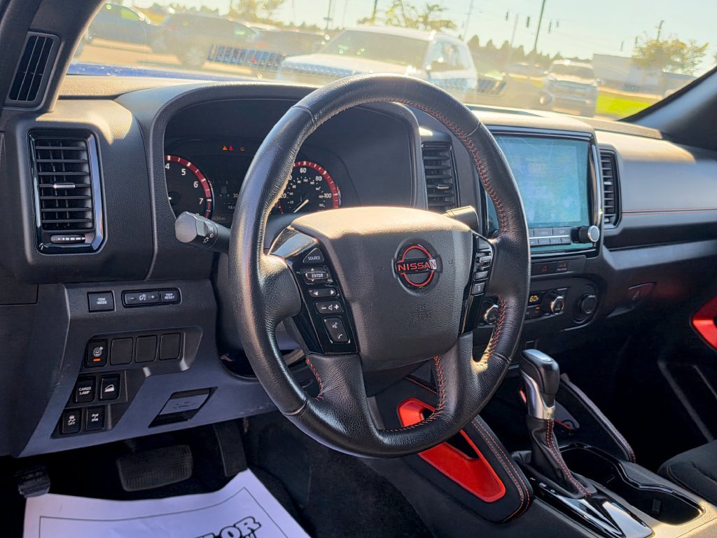 Used 2023 Nissan Frontier PRO-4X w/ Technology Package AWD/4WD image 14