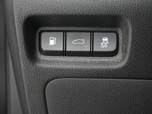 Used 2020 Kia Optima S image 17