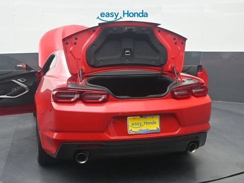 Used 2022 Chevrolet Camaro LT RWD image 6