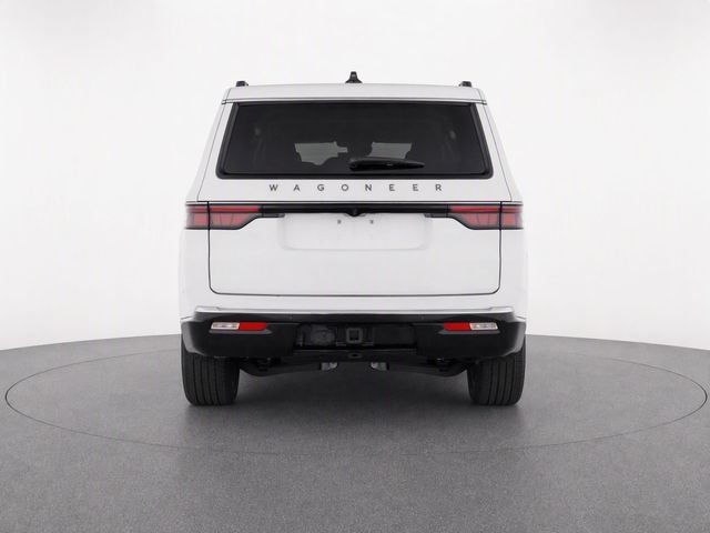 Used 2025 Jeep Wagoneer Series II AWD/4WD image 11