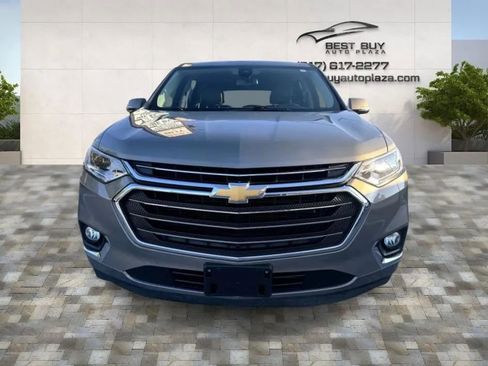 Used 2018 Chevrolet Traverse Premier w/ Driver Confidence II Package image 2