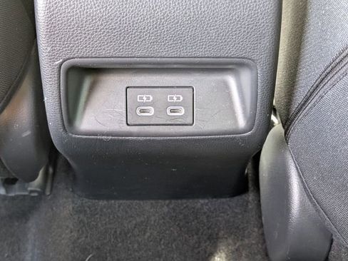 Used 2025 Toyota Corolla SE FWD image 12
