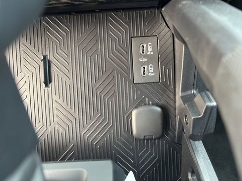 New 2025 Toyota Tacoma TRD Off-Road image 28