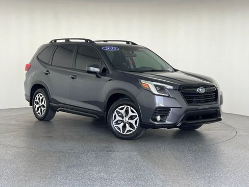 Certified 2023 Subaru Forester Premium image 35