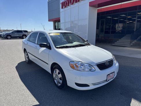Used 2005 Toyota Corolla CE FWD image 1