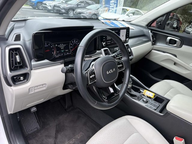 Used 2023 Kia Sorento S w/ Panoramic Sunroof Package FWD image 12