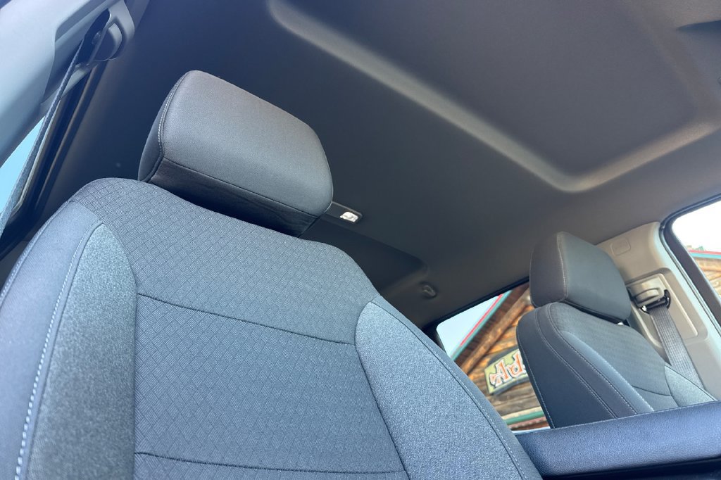 Used 2025 Chevrolet Silverado 1500 Custom RWD image 18