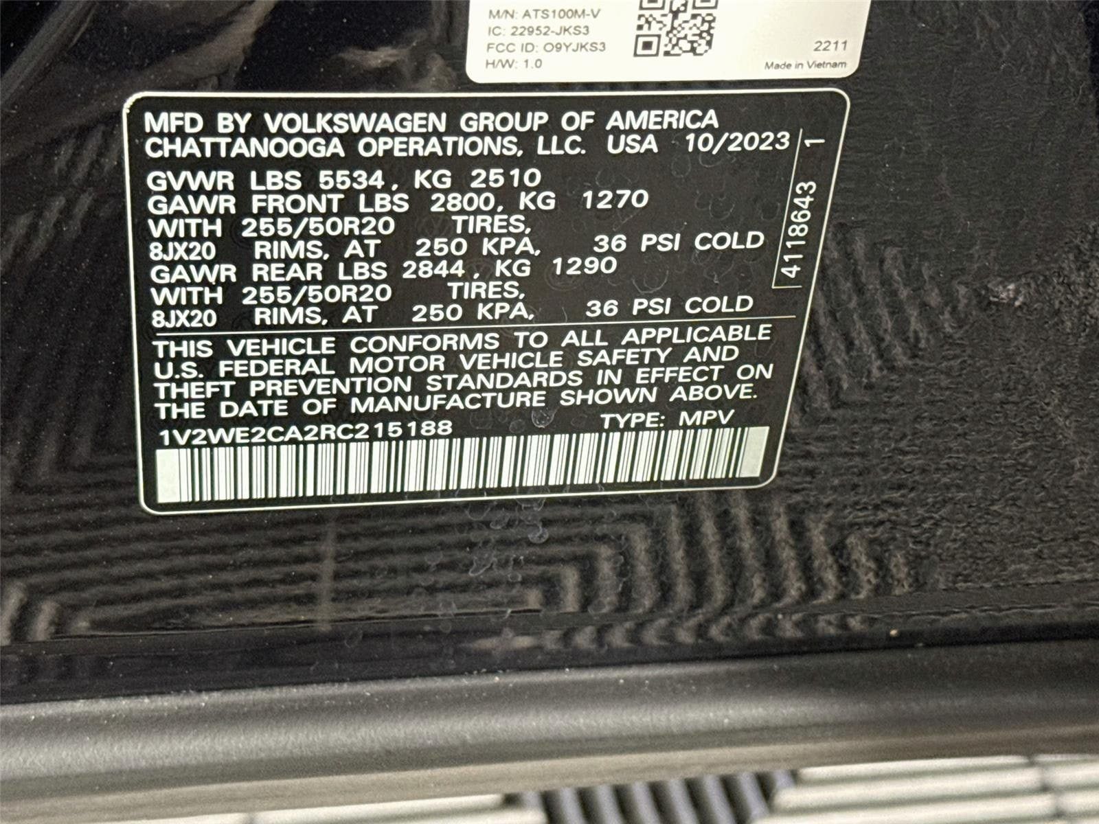 Used 2024 Volkswagen Atlas Cross Sport SE FWD image 32