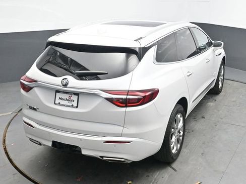 Used 2020 Buick Enclave Avenir w/ Avenir Technology Package image 31