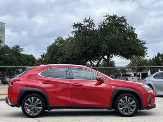 Used 2019 Lexus UX 200 F Sport FWD video 1