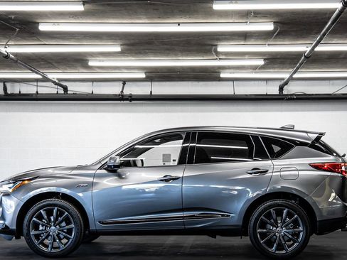 New 2025 Acura RDX A-Spec image 2