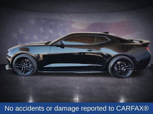 Used 2016 Chevrolet Camaro SS RWD image 2