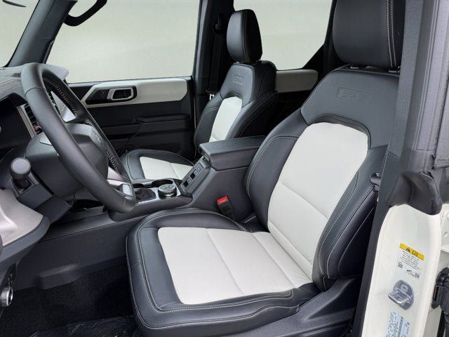 New 2026 Ford Bronco Outer Banks w/ Sasquatch Package AWD/4WD image 10