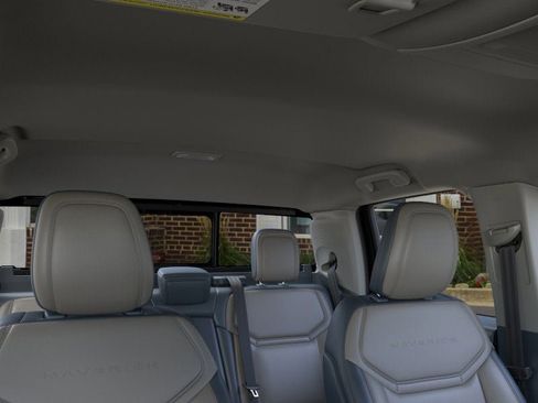 New 2025 Ford Maverick Lariat w/ 4K Tow Package image 11