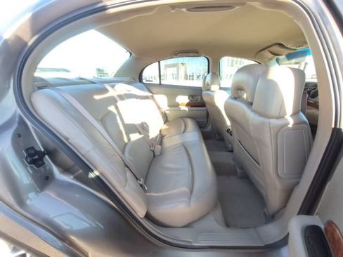 Used 2001 Buick Le Sabre Limited image 18