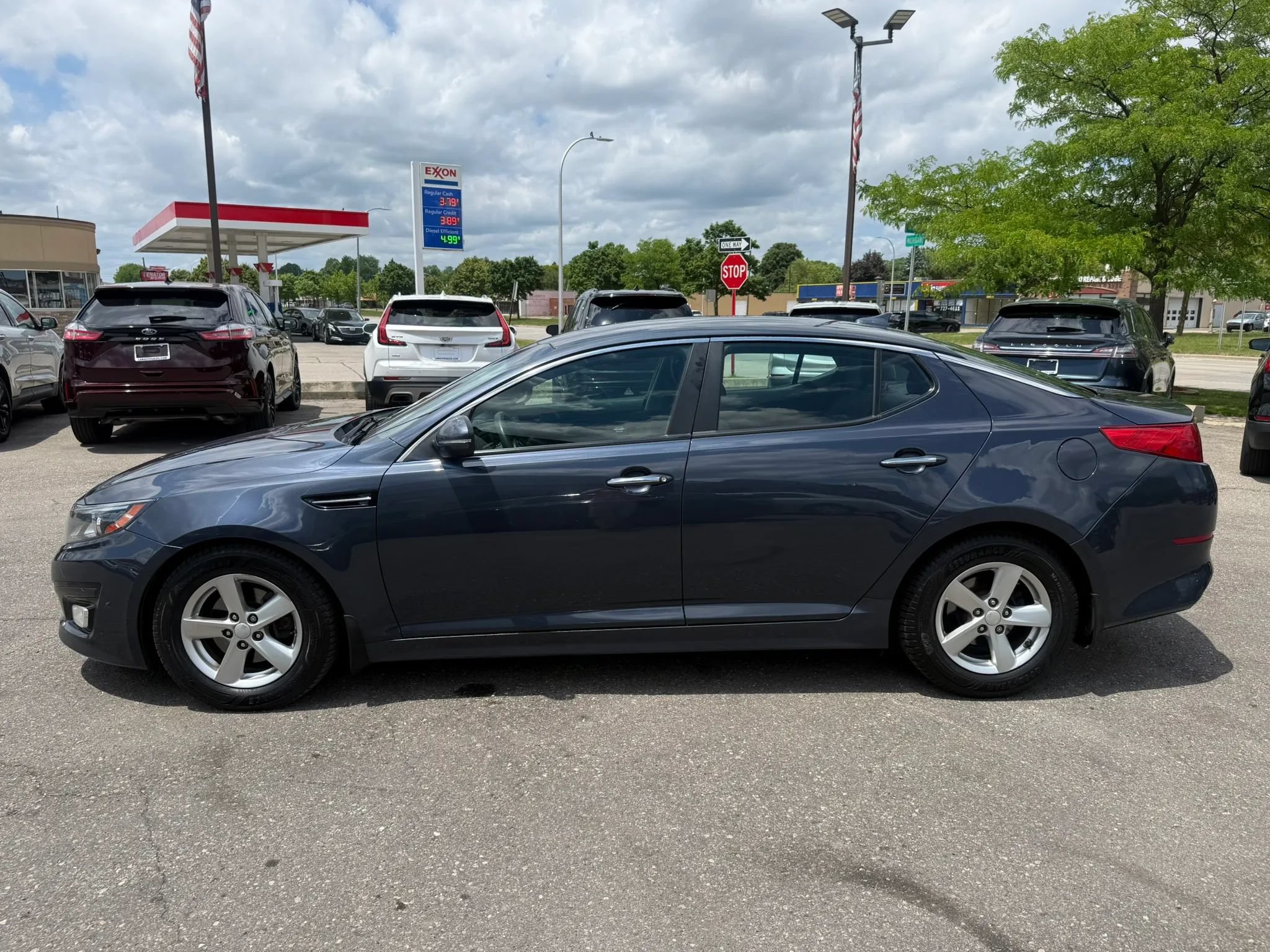 Used 2015 Kia Optima LX FWD image 8