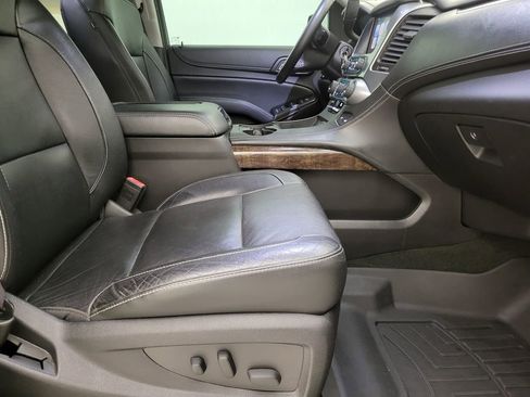 Used 2017 Chevrolet Tahoe LT image 14