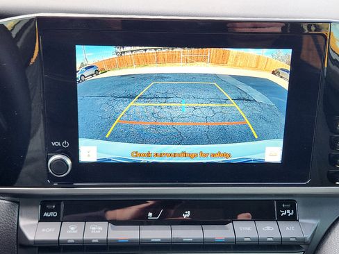 Used 2026 Toyota Camry LE w/ Convenience Package image 17