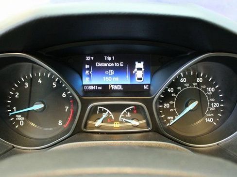 Used 2018 Ford Focus SE image 21