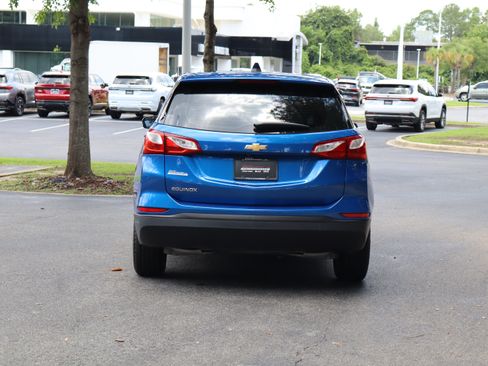 Used 2019 Chevrolet Equinox LS FWD image 8