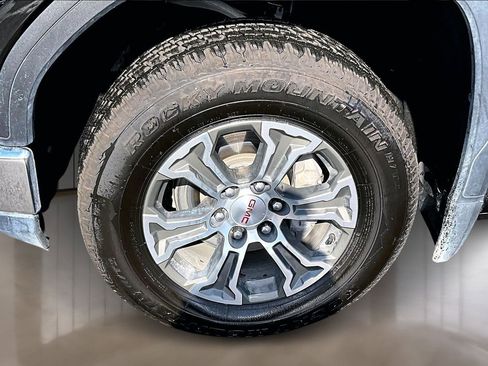 Used 2025 GMC Sierra 1500 SLT image 35