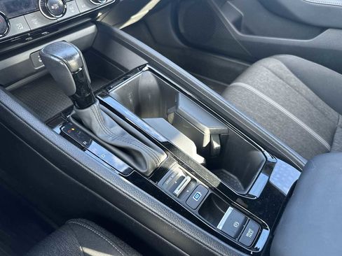 Used 2023 Honda Accord Sport image 20