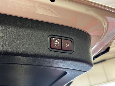 Used 2017 Mercedes-Benz GLS 450 4MATIC image 15