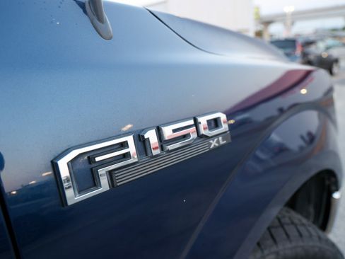 Used 2019 Ford F150 XL w/ Equipment Group 101A Mid RWD image 11