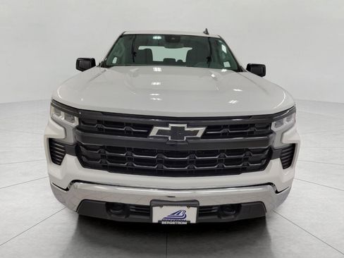 Used 2024 Chevrolet Silverado 1500 LT AWD/4WD image 12