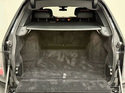 Used 2022 Rolls-Royce Cullinan image 40