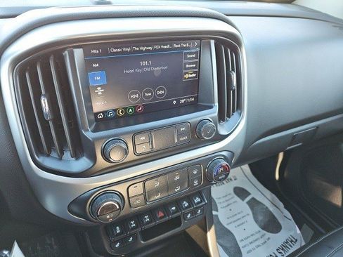 Used 2020 Chevrolet Colorado ZR2 image 23