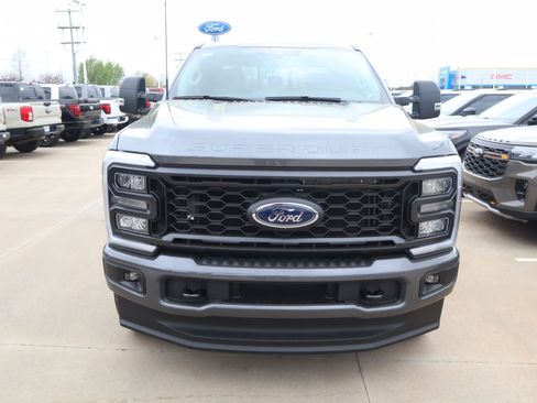 New 2026 Ford F250 XL w/ STX Appearance Package AWD/4WD image 8
