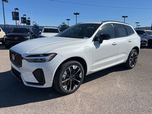 New 2026 Volvo XC60 T8 Plus w/ Protection Package Premier image 7
