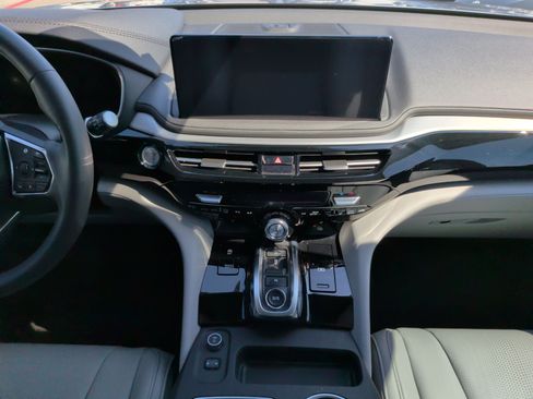 Used 2025 Acura MDX SH-AWD w/ Technology Package image 34