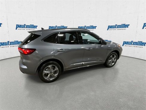 Used 2023 Ford Escape ST-Line Select w/ Tech Pack #2 image 11