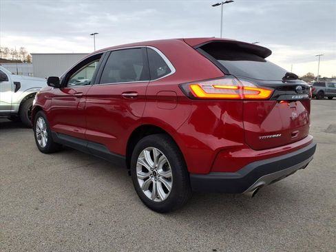 Certified 2024 Ford Edge Titanium image 5