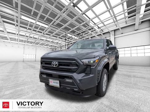 Used 2026 Toyota Tacoma SR5 AWD/4WD image 8