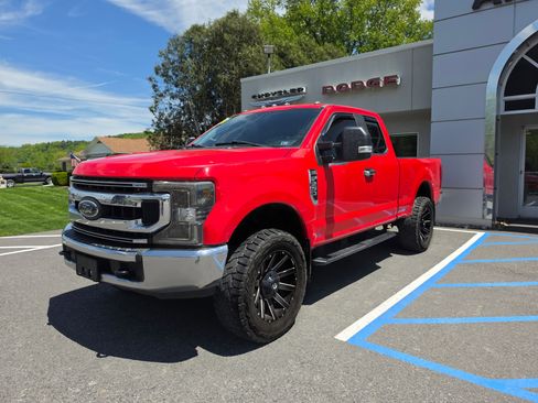 Used 2020 Ford F250 XL w/ STX Appearance Package AWD/4WD image 8