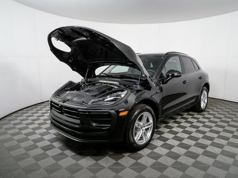New 2026 Porsche Macan AWD/4WD image 35