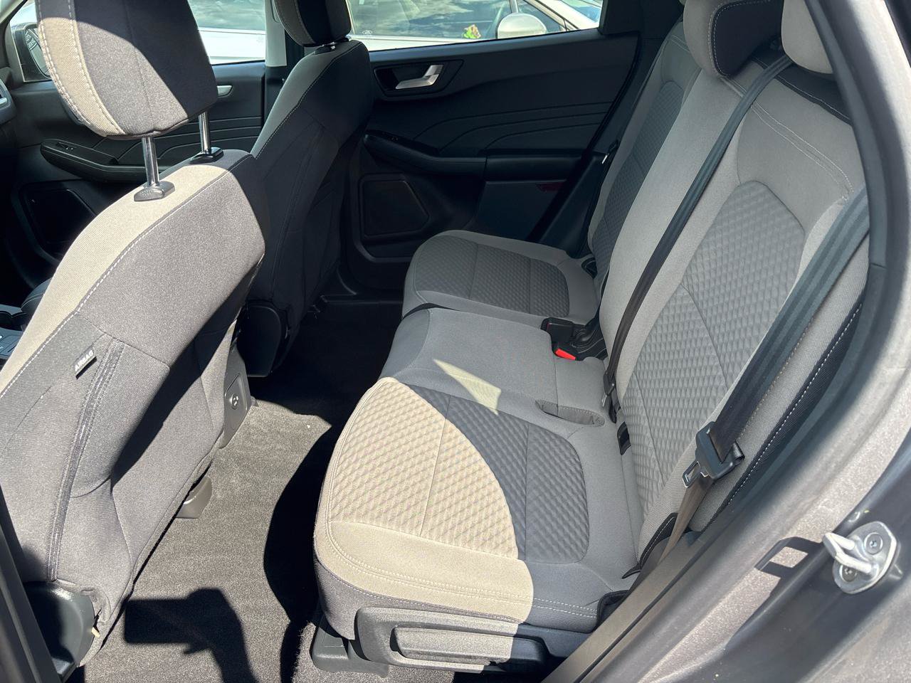 Used 2021 Ford Escape SE AWD/4WD image 25