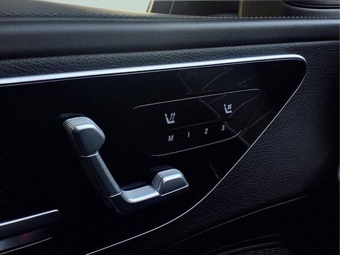 Used 2022 Mercedes-Benz C 300 C 300 image 24