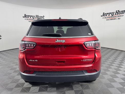 Used 2025 Jeep Compass Limited AWD/4WD image 8